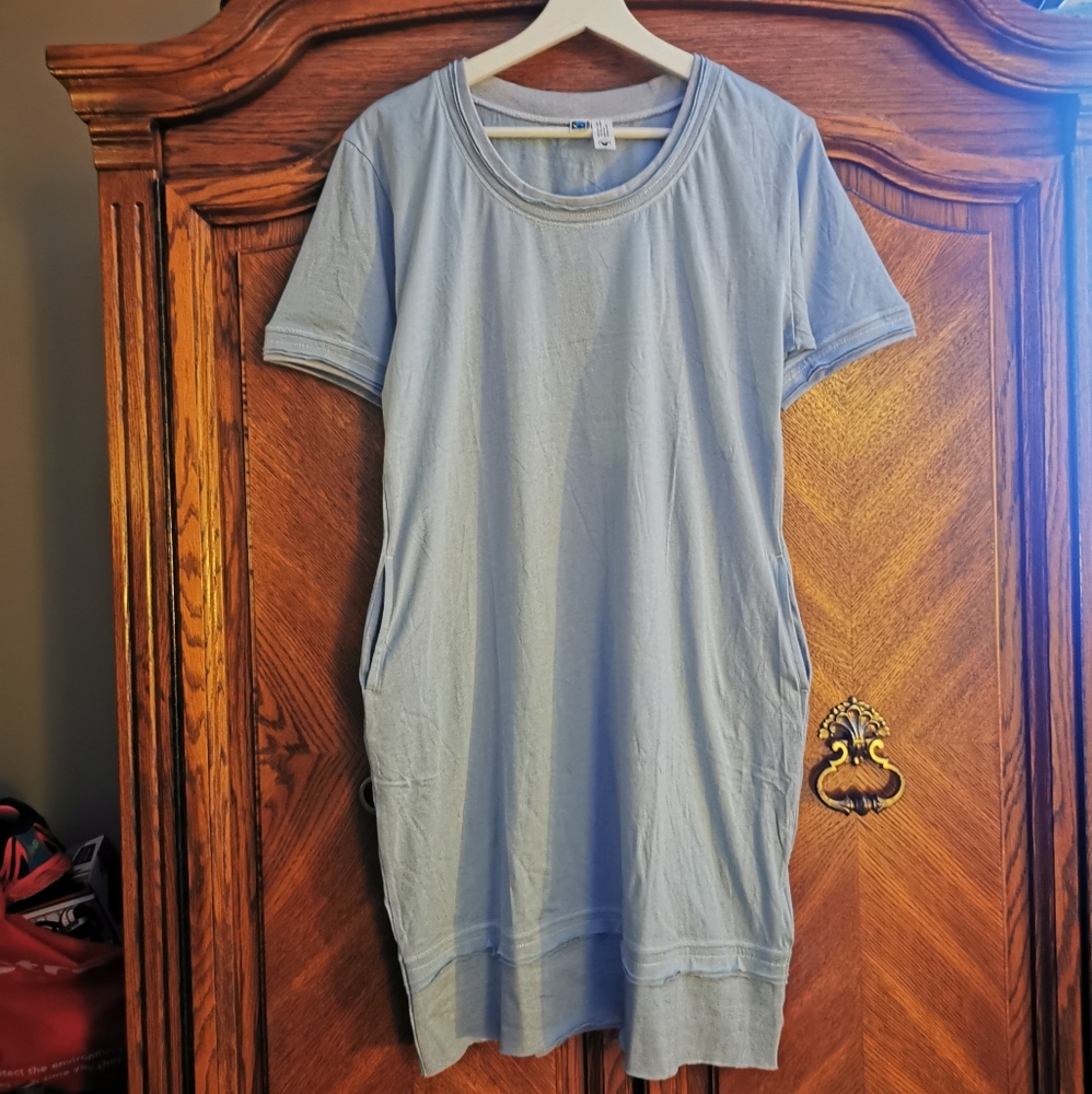 NWOT ethical organic cotton baby blue fair trade stretchy cotton tunic pockets